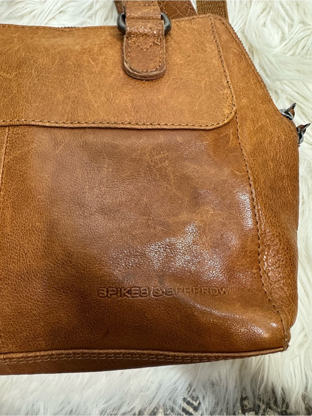 Spikes & Sparrow Genuine Leather Shoulder Bag Purse Brown Front Zip Pocket - Picture 2 of 12